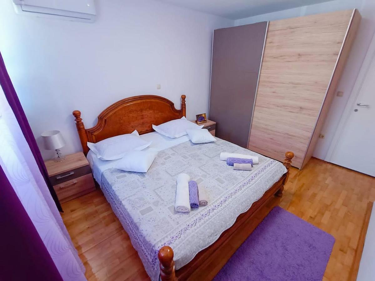 Apartment Glavaric Omis Exterior photo